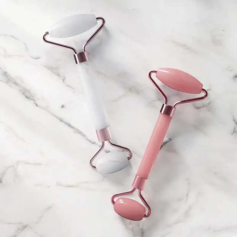 Gua-Sha and Roll Face Skin